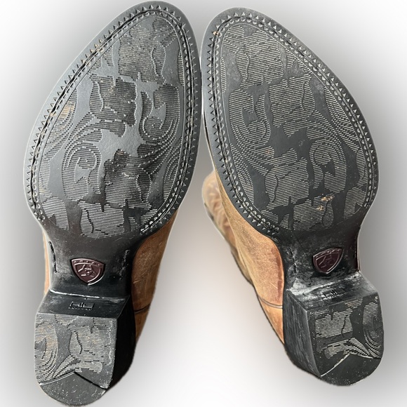 Ariat Heritage R Toe Western Boot - women’s - Picture 3 of 11